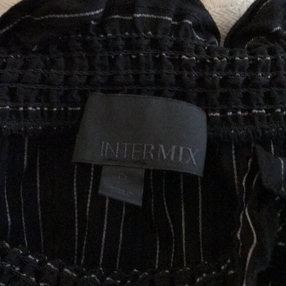 Intermix off the shoulder top - Picture 2 of 3